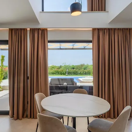 Villa Petrush By Guide *